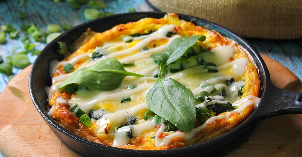 Omelete de Queijo na Frigideira: Rápida e Saborosa Omelete de Queijo na Frigideira: Rápida e Saborosa